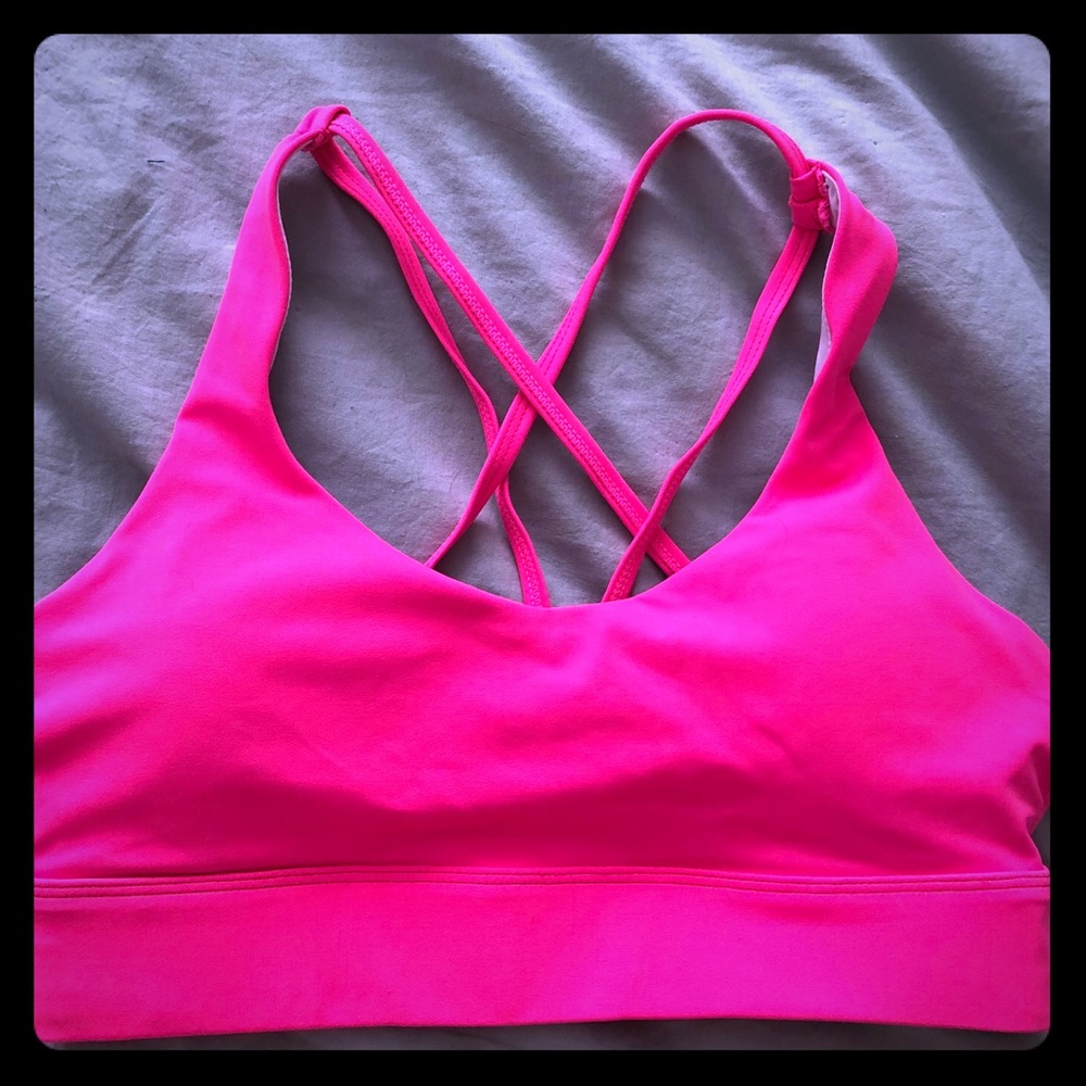 Zyia Light and tight strappy sports bra